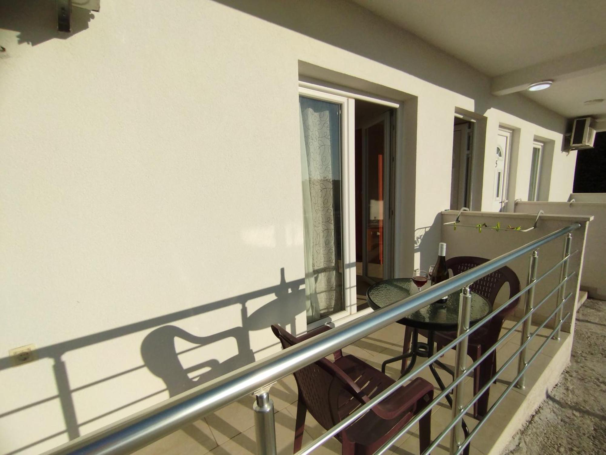Apartments Sole Sutomore Exterior photo